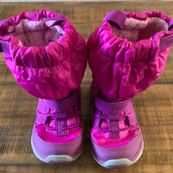 Stride Rite Made 2 Play Sneaker Boot 
